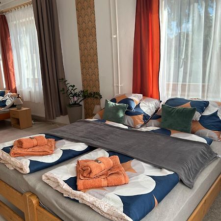 Apartmán Tavaszpart Vendeghaz Segedín Exteriér fotografie