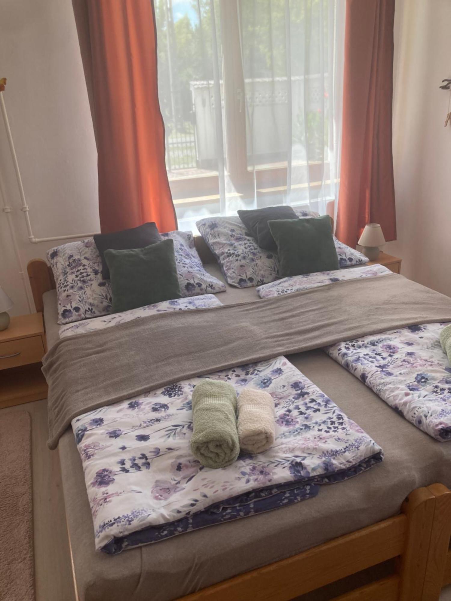 Apartmán Tavaszpart Vendeghaz Segedín Exteriér fotografie